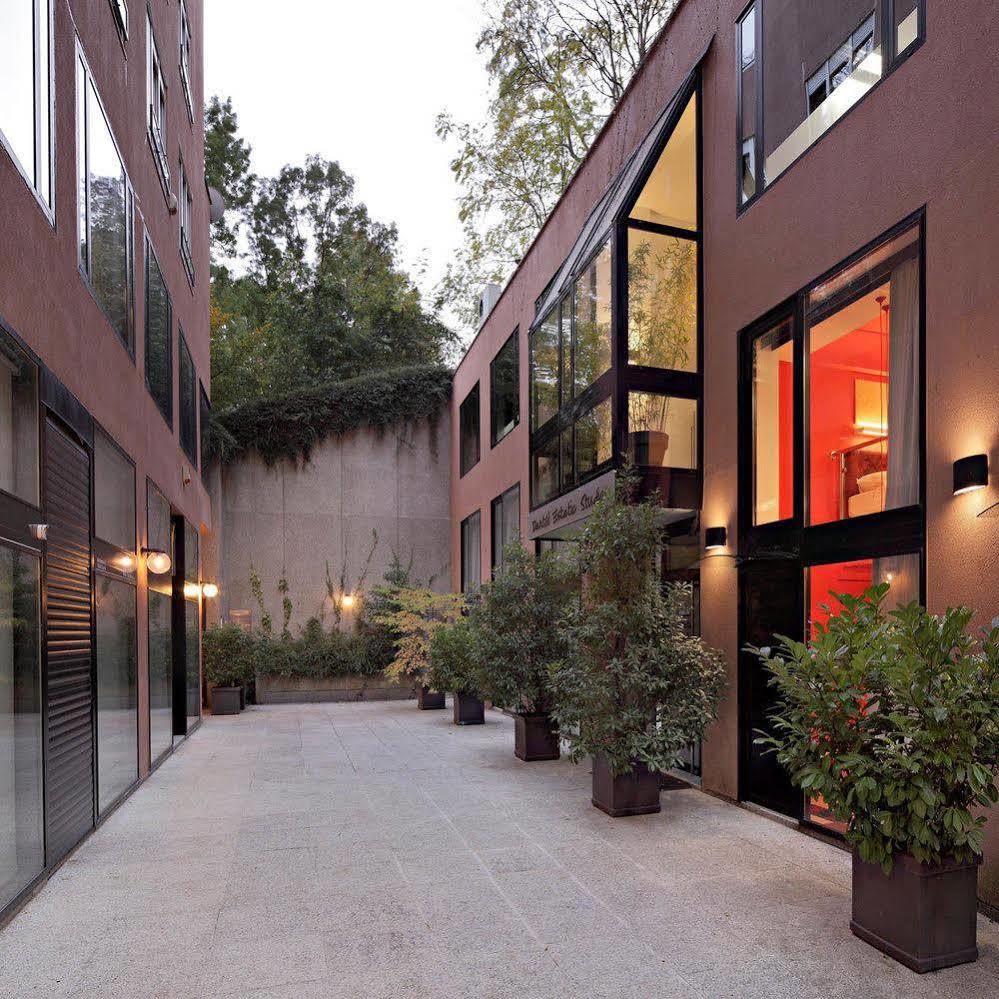 Court 5 Apartment ซาเกร็บ ภายนอก รูปภาพ